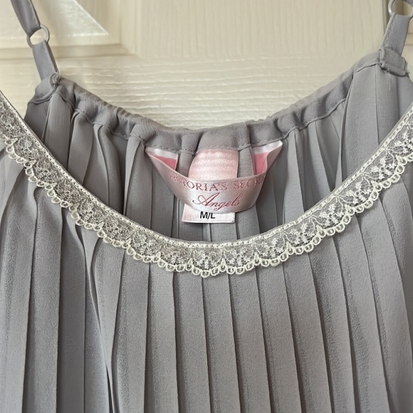 2 piece lingerie. Baby doll size M/L; robe size M - Picture 2 of 12